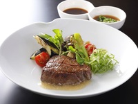 [Weekday Lunch] Takumi set -Fillet of Domestic Beef Steak-