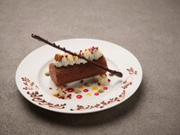 Anniversary cut cake