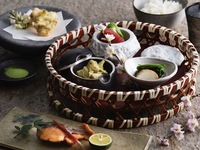 [Special price for weekends in May | Lunch: Gekka] A set menu of 6 dishes that evoke the feeling of spring.