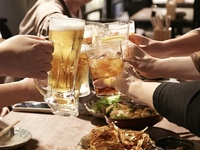【夏季限定】テラスビアガーデンプラン　フライドポテト、名物唐揚げが食べ放題＋2時間飲み放題付