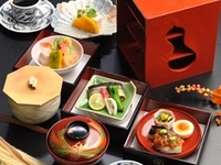 遊山箱  和御膳（５月末まで）