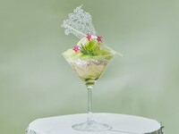 ＜オプション＞【ｽﾍﾟｼｬﾙﾃﾞｻﾞｰﾄ】睡蓮と水面の葡萄パフェ（1,565）1,800　THE NATIONAL GALLERY LONDON AFTERNOON TEA -Monet-