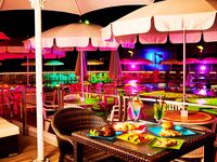 [New] Poolside Food & Beer Set July/September Night Pool (Admission + Food & Drink Coupon ¥2,000 included) Adult