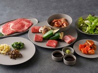 【ディナー】天守閣を望む七輪焼肉｜肉コース＋フリードリンク120分付