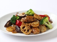 【休日オンライン予約限定】お勧めランチ　豚ヒレ肉と旬菜のブラックビーンズ炒め（6月）