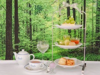 Classic Afternoon Tea　Shine Summer 　～シャインマスカットのアフタヌーンティー、優雅な午後のひととき～　ノンアルスパークリング付【14:30】