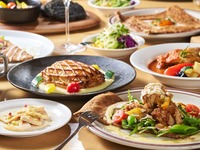 【Weekend special lunch】 ”シェフおすすめデザート3種付き” 自慢のガレット含む7種から選べる季節のメインディッシュ~こだわりの前菜7種・サラダ・スープ・ソフトドリンクはビュッフェスタイルで~