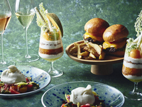 【土日祝】Signature Burger Terrace Experience+フリーフロー(期間限定)