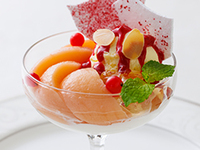 <June> Marron Chantilly Peach Set