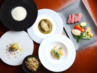 7月1日～8月31日<鮑フェア>雲丹、赤海老、いかのマリネの前菜・冬瓜の冷製ポタージュ・活黒鮑のステーキ特製肝ソース・神戸牛サーロイン（100g）・夏野菜のガーリックライスまで！
