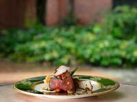 [August Only] Combination Steak Dinner - Add 10g of extra meat (filet mignon)