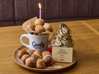 【記念日・誕生日に★】アニバーサリーコース 　乾杯1ドリンク付き
