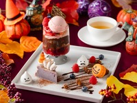 一日限定10台【ハロウィンパフェ＆スイーツプレート】