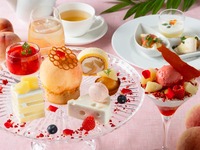限定パフェ付【まるごと桃のアフタヌーンティーセット】