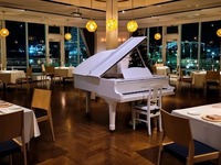 [DINNER LUNA] Enjoy an Italian course meal while watching the Kobe night view