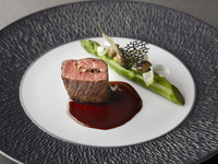 【月〜木ディナー限定】ホール席限定特別プラン Menu Degustation 19,800円
