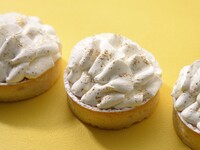 Passion fruit cloud sea tart