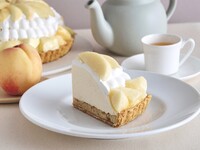 【7/1～スタート】ドリンクセット / フレッシュ白桃とベルガモットムースのケーキパイ