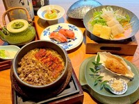 July 1 onwards: 【Summer Lunch featuring Eel & Conger Eel】 Choose your meal: “Pot rice” – ‘Seto Inland Sea Conger Eel & Uni Broth Hot Pot’ or ‘Unadon with Wagyu Beef’. Price on Saturdays, Sundays, and holidays: 3,500 yen