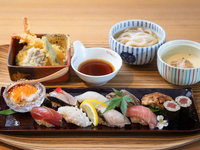 Kids’ Set ‘Moon’ (Sushi)