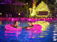 ★大人★  土・日・祝日 NIGHT POOL 【2026】