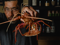 【7:45 pm】Chef's Table- Live Lobster & Kaiseki By Chef Kazu (Counter seat)
