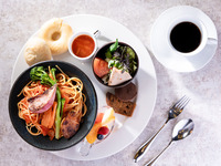 【バブルセパレートハーブティー付き】プレートランチ 【平日限定】