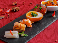 【10名様までワンドリンク付き！7/1～9/30】 季節で巡る中国料理の旅(四川料理） 水晶￥12000