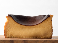 [Seasonal Takeout] “Salted Caramel” Basque Cheesecake
