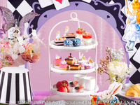 ＜特別会場へご案内＞【カフェフリー】アリスのゴシックファンタジーアフタヌーンティー (平日)