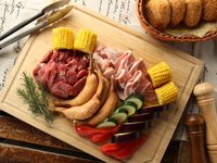 [2800] Value BBQ (Summer Break Weekdays): Free Admission!