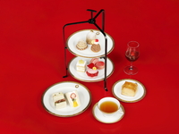 アフタヌーンティー at the Red Rose Garden（15:30～17:00）
