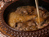 [Counter-only] Exclusively Selected Wagyu Special Sukiyaki Course