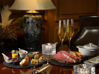 Autumn Evening Collection with a choice of seasonal cocktails