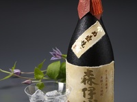 【Special! Kaga Kaiseki “Yukitsubaki” – 9 courses + Mori Isuzu bottle】 An exquisite course including appetizers, perfect for entertaining guests. Bookings for 6 or more people include a 720ml bottle of Mori Isuzu!