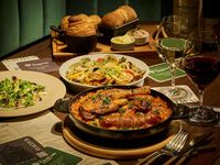 【パーティープラン】暑気払いや納涼会におすすめ ステークフリッツや季節食材を楽しむ全6品（料理のみプラン）