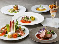 【ランチ★8/12～14 期間限定】乾杯シャンパーニュ付！ 前菜、選べるメインとデザートの全3皿コース　