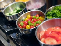 July 17 onwards: [Weekday Lunch] Salad & appetizer buffet + choice of main course + free-flow sparkling wine (2 hours)