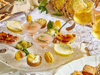 [July 29 – August 31 / Afternoon Tea / Peche et Citron] White peach and lemon afternoon tea + free-flowing champagne