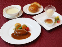 【お子様】西洋料理　お子様ハンバーグプレート　2,100円