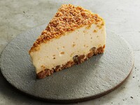 チーズケーキ (直径約6cm)