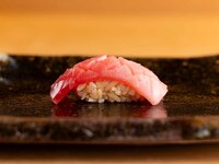 ＜鮨＞お昼のおまかせ握り