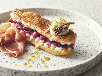 【ランチ・プリフィックスコース 全2品】前菜＋お好みのパスタ・ピザ・バーガー・メインディッシュより1品