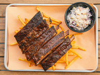 Easy Course ★ A plan featuring 4 dishes in total including a main BBQ combo plate, plus 1 drink!