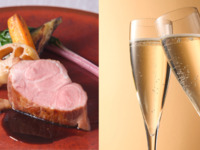 【★8/5～8/11 の期間限定★ご家族・ご友人同士のお食事におすすめ】スパークリングワイン含む2時間飲み放題！シェフ厳選食材を使ったカジュアルディナー全4品
