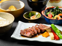 【ご褒美和ランチ】国産牛の昼げ御膳