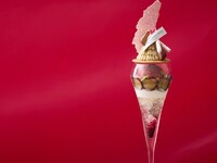 ＜土日祝・大人のご褒美パフェ付＞『お月見アフタヌーンティー with 京都・祇園辻利の宇治茶』秋の夜長にお月見気分を楽しめる“2色団子やうさぎのマシュマロ、紫芋のマカロン”などを堪能！マリアージュフレール1杯＋その他ドリンクお替り自由　9/14～11/4