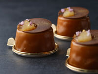 Caramel mousse with pears – 9/1 to 11/30