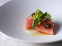 【Window-Assured DINNER】 CHEF’S COURSE – 8 courses