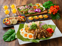 An authentic Asian course where you can enjoy shrimp spring rolls and nasi goreng (2 hours/Mon–Thu)